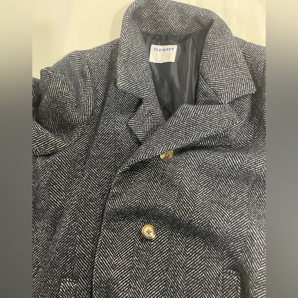 Soft-Brushed Herringbone coat - Picture 7 of 9